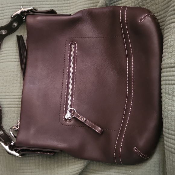 Coach purse - Picture 2 of 6
